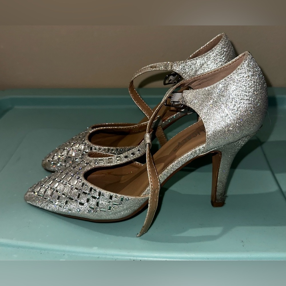 Women’s Sliver Delicacy Brand Party Heels